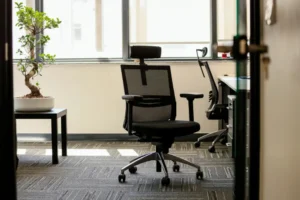 Profesionalni pisarniški stoli so investicija v vaše zaposlene
