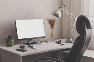 Zakaj je ergonomski računalniški stol boljša izbira kot gaming stol?